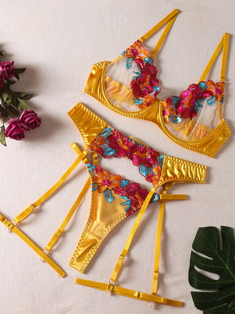 イエローガーターベルト付き花柄刺繍ブラパンティ4点セット下着