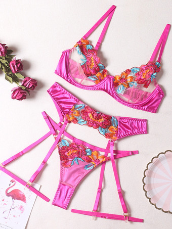 ローズレッドガーターベルト付き花柄刺繍ブラパンティ4点セット下着