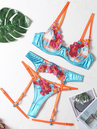 ガーターベルト付き花柄刺繍ブラパンティ4点セット下着