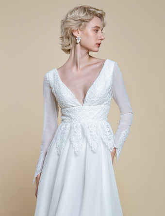 ボヘミアンウェディングドレス ポリエステル レース Aライン トレーン付き エンパイアウエスト ジッパー 長袖 Vネック アイボリー