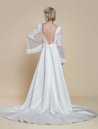 ボヘミアンウェディングドレス ポリエステル レース ボールガウン トレーン付き ナチュラルウエスト バックレス ロングスリーブ Vネック アイボリー
