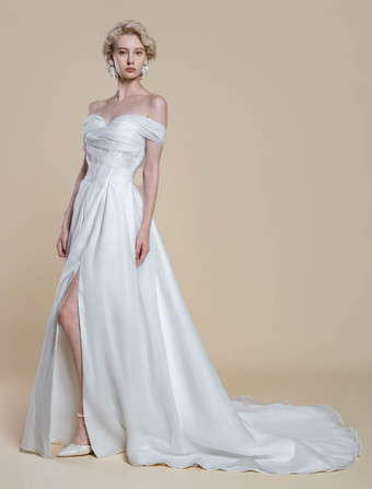 シンプルなウェディングドレス ポリエステル バトーネック 半袖 カットアウト ボールガウン 40cm ブライダルドレス