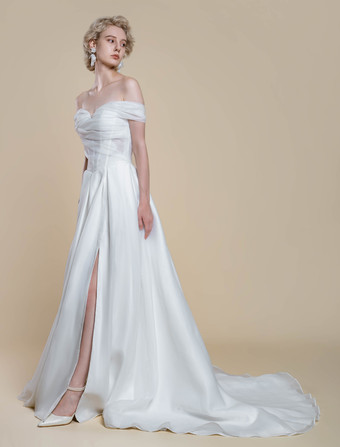 シンプルなウェディングドレス ポリエステル バトーネック 半袖 カットアウト ボールガウン 40cm ブライダルドレス