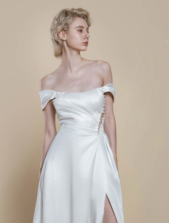 シンプルなウェディングドレス ボールガウン デザインネックライン ノースリーブ パール 20cm ブライダルガウン