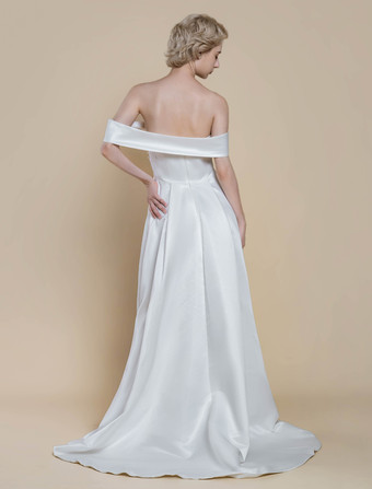 シンプルなウェディングドレス ボールガウン デザインネックライン ノースリーブ パール 20cm ブライダルガウン