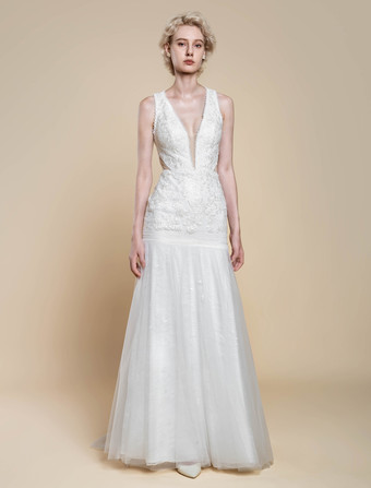 ボヘミアンウェディングドレス ポリエステル カットアウト マーメイド トレーン付き ナチュラルウエスト バックレス ノースリーブ Vネック アイボリー