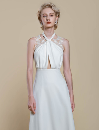 ボヘミアンウェディングドレス ポリエステルアップリケ ボールガウン トレーン付き ナチュラルウエスト バックレス ノースリーブ デザインネックライン アイボリー