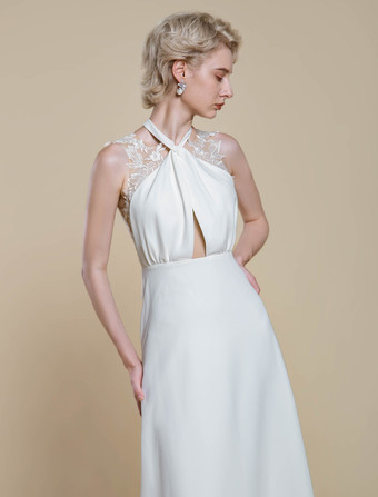 ボヘミアンウェディングドレス ポリエステルアップリケ ボールガウン トレーン付き ナチュラルウエスト バックレス ノースリーブ デザインネックライン アイボリー