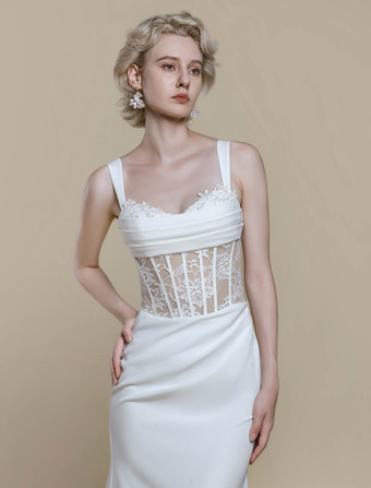 ボヘミアンウェディングドレス レース ボールガウン トレーン付き ナチュラルウエスト ジッパー ノースリーブ バトーネック アイボリー