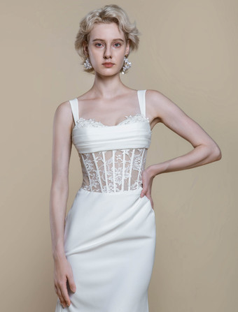 ボヘミアンウェディングドレス レース ボールガウン トレーン付き ナチュラルウエスト ジッパー ノースリーブ バトーネック アイボリー