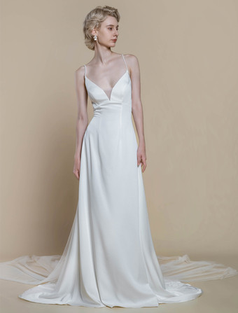 シンプルなウェディングドレス シース Vネック ノースリーブ リボン 30cm ブライダルガウン