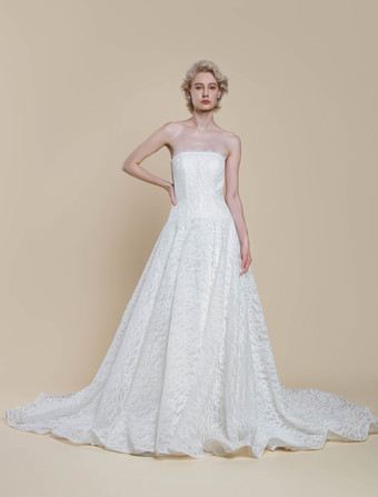 ボヘミアンウェディングドレス レース レース プリンセスシルエット フロアレングス ナチュラルウエスト ジッパー ノースリーブ ストラップレス アイボリー