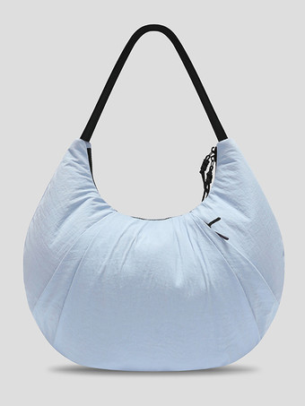 ライトスカイブルーレディースバッグ ブラック ジッパー