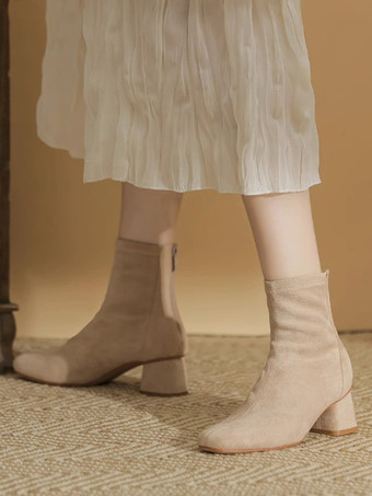 Stivaletti alla caviglia color albicocca stivaletti in pelle scamosciata con punta quadrata e tacco spesso