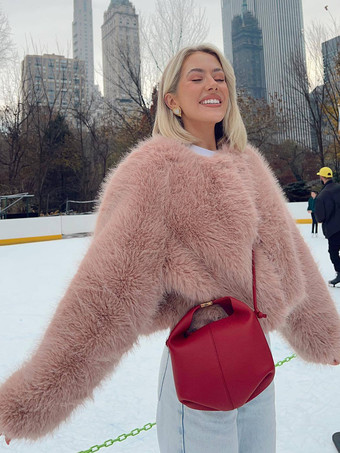 ピンクフェイクファーコート ブラック ウエスト上げ 長袖 レディースコート