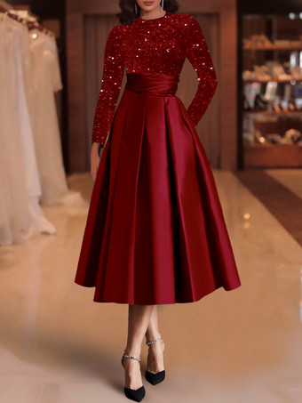 エンバーレッドイブニングドレス ボールガウン ジュエルネック サテン生地 ティーレングス スパンコール フォーマルパーティードレス