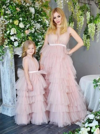 ウェディング フラワーガールドレス 特別な日のドレス ピンク ノースリーブ ティアード