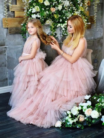 Mother Dress Designed Neckline Sleeveless Ball Gown Tiered Floor-Length Wedding Guest Dresses