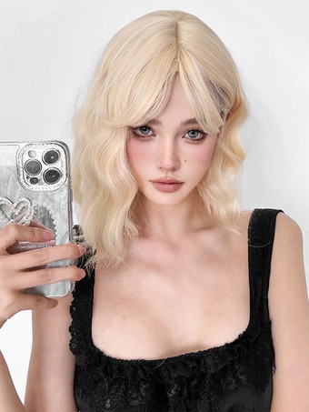 合成ウィッグ ゴールド 鈍いフリンジ 耐熱ファイバー レイヤード ショート ガールズ ショートウィッグ 女性用