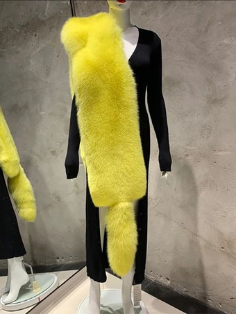 イエロー女性用ポンチョ ブラックケープ