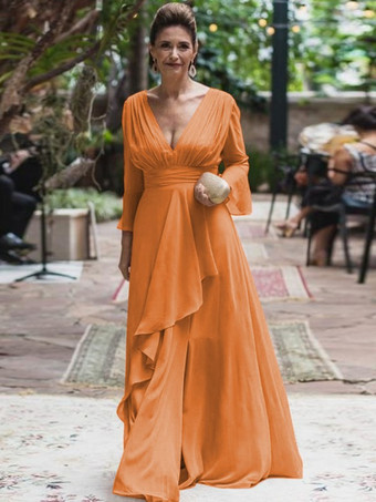 オレンジ花嫁の母親のためのパーティードレス Vネック 長袖 Aライン フリル フロアレングス ウェディングゲストドレス