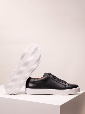 メンズスニーカー ラウンドトゥ レースアップ フラット ハイキングシューズ