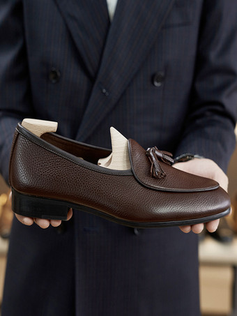 Mocassins pour hommes en cuir de vachette à pompon et bout rond Chaussures de mariage de bal