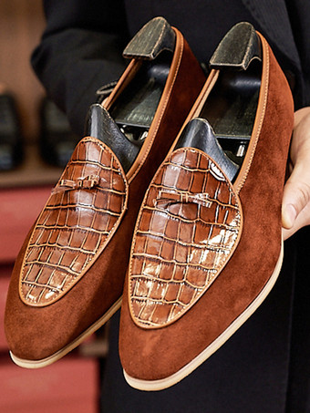 MarronMocassins belges pour hommes bout pointu en daim épissure en cuir à enfiler à talons bas chaussures de bal