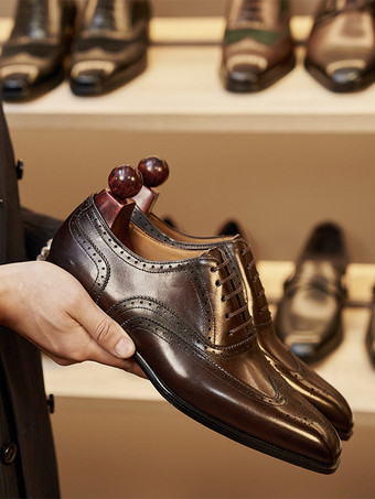 男性用ドレスシューズ 高品質スクエアトゥレザーブローグダービーフォーマルウェディングシューズ