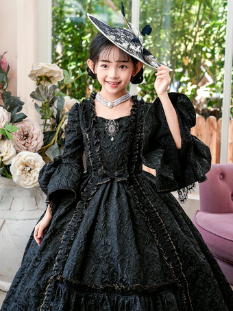 ビクトリア朝のロココ調の衣装、黒のレトロなフリルドレス、女の子の貴族ドレス