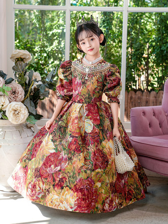 ビクトリア朝のロココ調の衣装、色とりどりの花柄プリントのドレス、女の子のレトロドレス