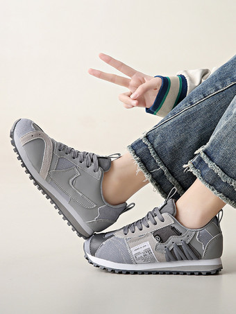 エクリュホワイトスポーツスニーカーラウンドトゥレースアップカジュアルシューズ