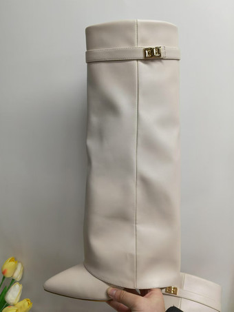 アイボリー ブラックニーハイブーツ チャンキーヒール ポインテッドトゥ バックルディテール フォールドオーバーブーツ