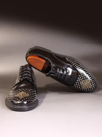 男性用ドレスシューズ モダン ラウンドトゥ リベット 牛革
