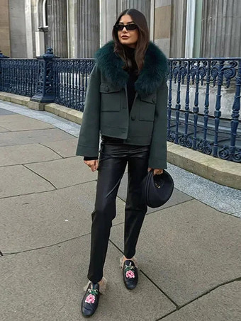 環境に優しいフォックスファーの襟付きショートジャケット、ダークグリーン、オーバーサイズ、春、シックな女性用アウターウェア、2025年