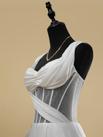 シンプルなウェディングドレス ボールガウン スウィートハートネック ノースリーブ カットアウト 20cm ブライダルドレス