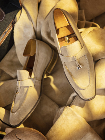 メンズ ペニーローファーシューズ スエードレザー メタルディテール タッセル クラシックローファー