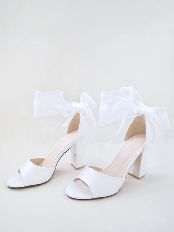 ホワイト サテンのウェディングシューズ ホワイトリボン オープントゥ チャンキーヒール ブライダルシューズ