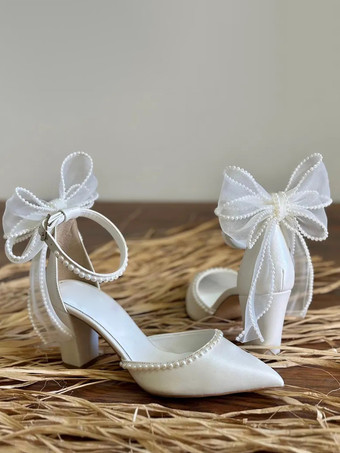 ホワイトウェディングシューズ ポインテッドトゥ ボウパール チャンキーヒール ブライダルシューズ