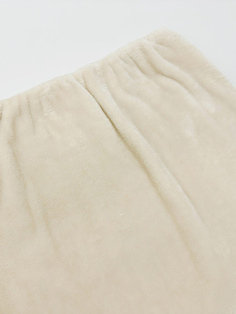 ポーラーフリースのツーピースコーデセット Vネックオーバーサイズジャケットとミニスカート 春のカジュアルコーデ レディース 2025