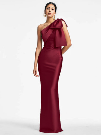 バーガンディー花嫁の母親のためのパーティードレス ワンショルダーのリボン付きフロアレングスのマーメイドゲストドレス 結婚式用