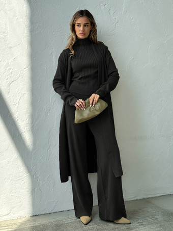 ブラック ロングラインオーバーコート ハイカラートップスとワイドレッグパンツの3ピースコーデセット 2025