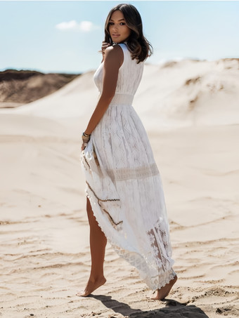 2025年夏にぴったりのVネックとタッセル付きノースリーブレースボヘミアンマキシドレス