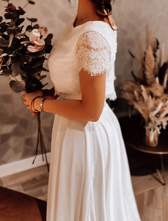 ツーピース ウェディングドレス サテン生地 レース ジュエルネック ツーピース バックレス 半袖 アイボリー