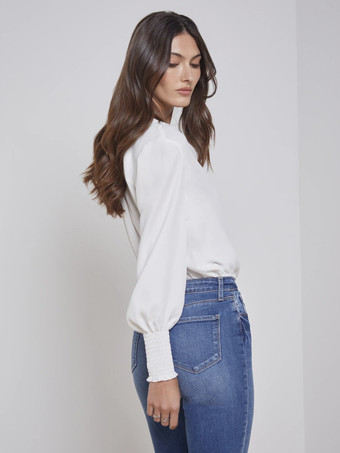 ホワイトブラウス Vネック ランタンスリーブ 装飾襟 ビジネスカジュアルトップス