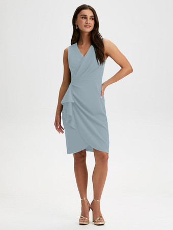 Baby BlueParty Dress For Mother Of The Bride V-Neck Sleeveless Short Ruffles Knee-Length Wedding Guest Dresses