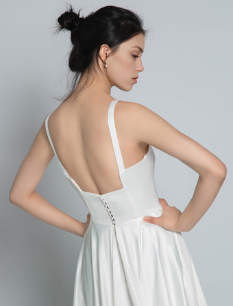 ウェディングドレス ビンテージ スクエアネック ノースリーブ サテン生地 コートトレーン サッシュ ブライダルドレス オーダーメイド