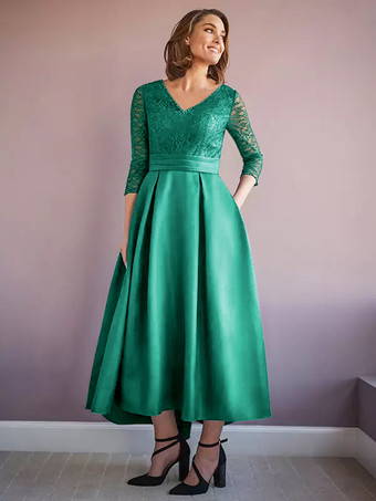 ターコイズグリーンマザードレス Vネック ハーフスリーブ Aライン ビーズ付き ウェディングゲストドレス