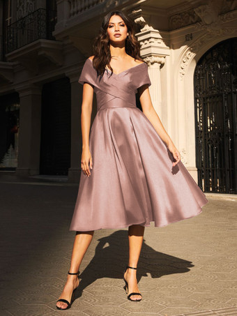 サーモンピンクブライダルマザードレス Vネック ノースリーブ プリーツ Aライン ゲストドレス 結婚式用