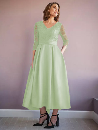 パステルグリーンマザードレス Vネック ハーフスリーブ Aライン ビーズ付き ウェディングゲストドレス